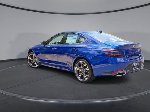 Used 2025 Genesis G70 2.5T w/ Sport Prestige Package image 11