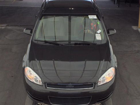 Used 2009 Chevrolet Impala LT image 2