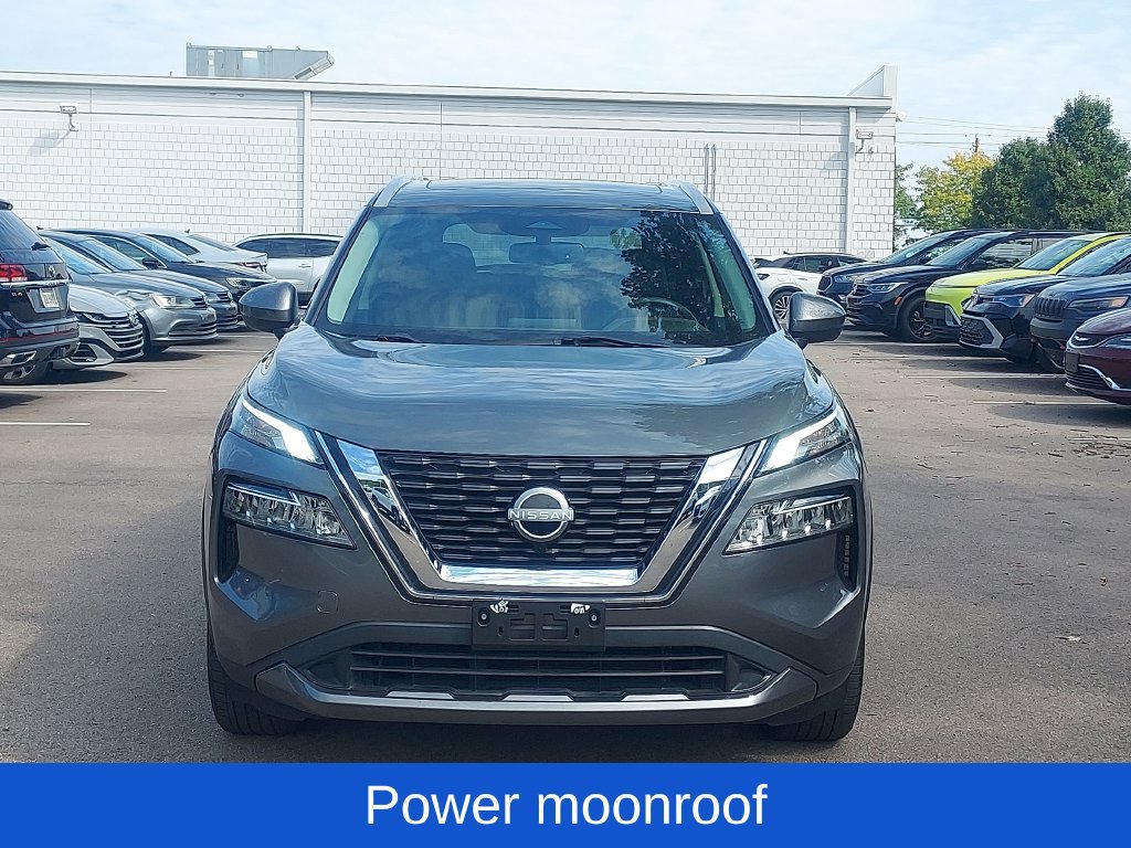 Used 2023 Nissan Rogue SL AWD/4WD image 2