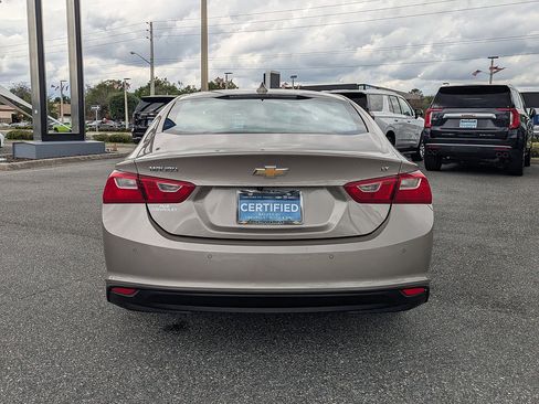 Used 2025 Chevrolet Malibu LT FWD image 4
