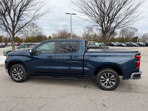 Used 2022 Chevrolet Silverado 1500 LT image 8