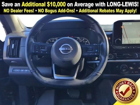 Used 2024 Nissan Pathfinder SL w/ SL Premium Package image 18