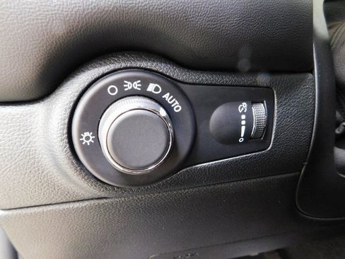 Used 2024 Dodge Durango GT image 21