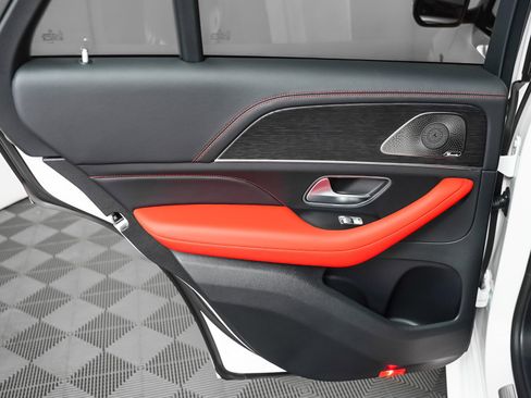 New 2026 Mercedes-Benz GLE 53 AMG 4MATIC Coupe image 21