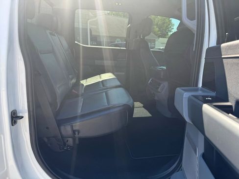 Used 2025 Ford F150 Lariat AWD/4WD image 12