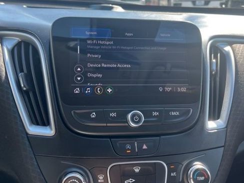 Used 2025 Chevrolet Malibu LS image 42