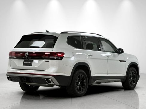 New 2026 Volkswagen Atlas Peak Edition AWD/4WD image 5