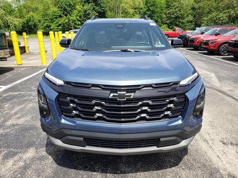 New 2026 Chevrolet Equinox LT w/ Convenience Package II AWD/4WD image 2