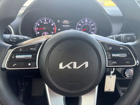 Used 2024 Kia Forte LXS FWD image 24