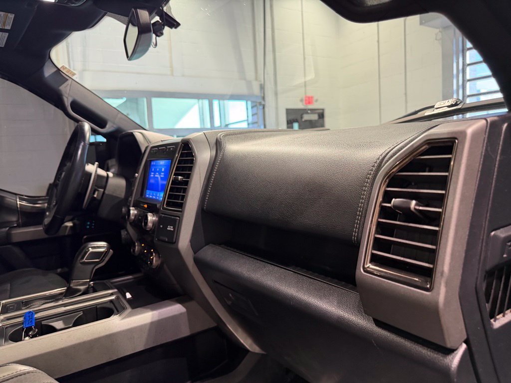 Used 2020 Ford F150 Raptor w/ Equipment Group 802A Luxury AWD/4WD image 48