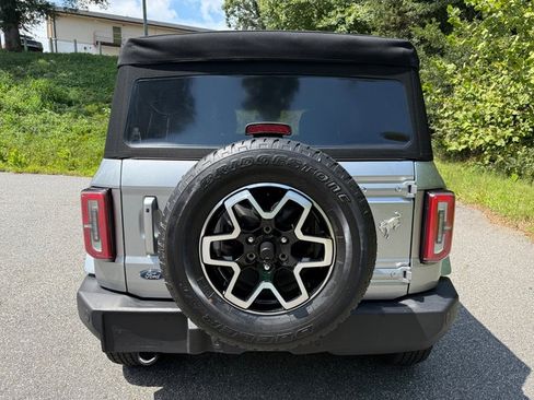 Used 2022 Ford Bronco Outer Banks image 7