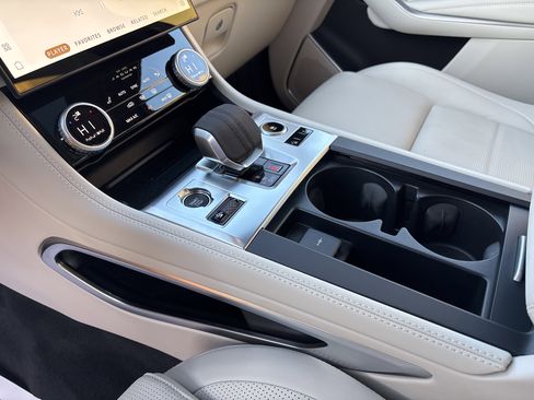 Certified 2026 Jaguar F-PACE R-Dynamic S image 13