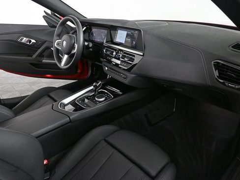 Used 2024 BMW Z4 sDrive30i image 19