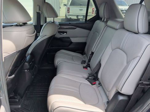 Used 2023 Honda Pilot Elite image 30