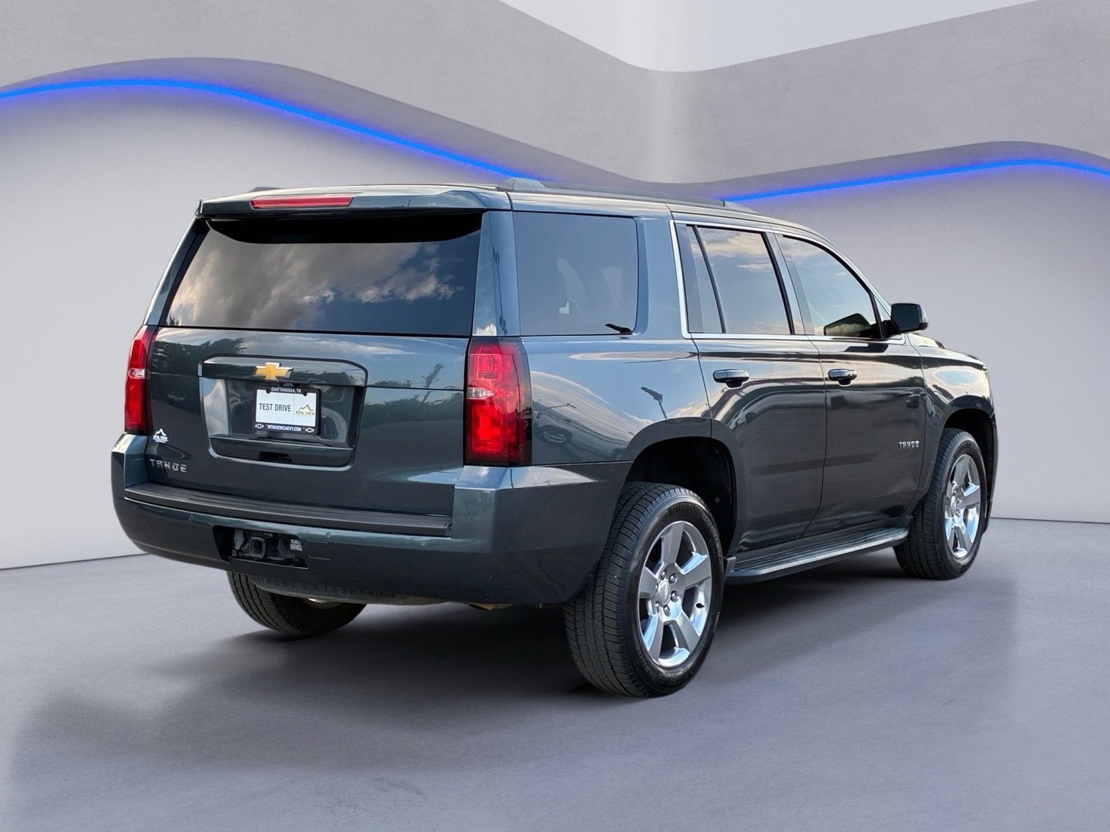 Used 2019 Chevrolet Tahoe LS w/ Enhanced Driver Alert Package RWD image 11