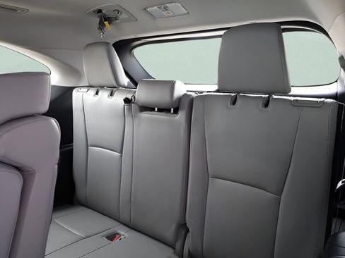 Certified 2020 Toyota Highlander Limited image 23