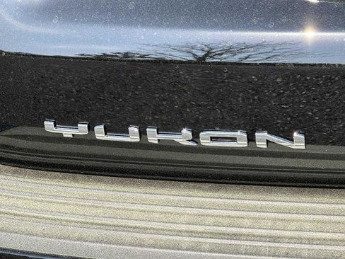 New 2026 GMC Yukon Denali w/ Sun & Power Step Package image 31