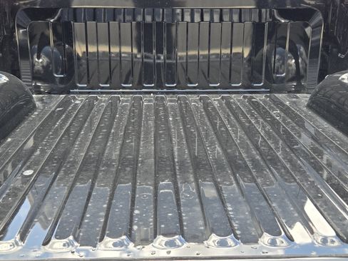 New 2026 RAM 1500 Express AWD/4WD image 23