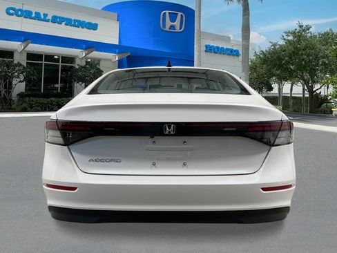 New 2026 Honda Accord SE image 4