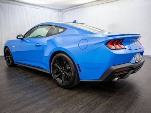 Used 2025 Ford Mustang GT image 27