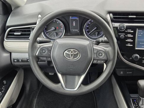 Used 2019 Toyota Camry LE FWD image 19