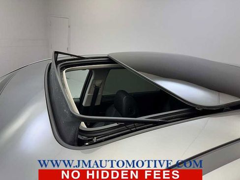 Used 2022 Acura MDX SH-AWD w/ Technology Package image 11