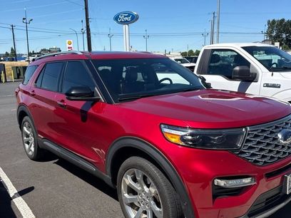 Used 2020 Ford Explorer Platinum w/ Premium Technology Package