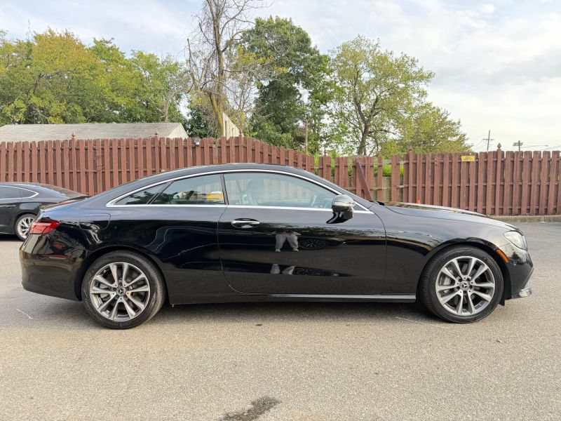 Used 2023 Mercedes-Benz E 450 4MATIC Coupe image 5