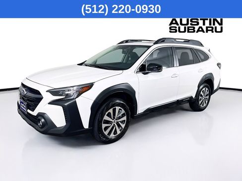 Certified 2025 Subaru Outback Premium image 4