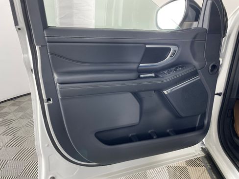 New 2026 Ford Expedition Platinum w/ Stealth Performance Package AWD/4WD image 5