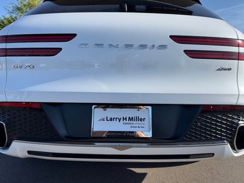 Used 2023 Genesis GV70 2.5T w/ Select Package image 24