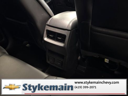 Used 2017 Ford Edge SEL w/ Equipment Group 201A image 19