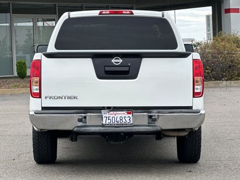 Used 2016 Nissan Frontier S RWD image 8