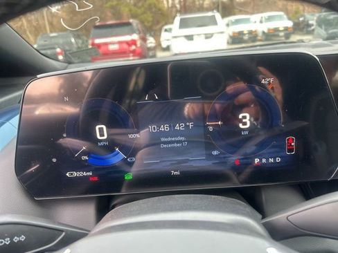 New 2026 Chevrolet Equinox EV LT AWD/4WD image 18