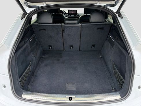 Used 2023 Audi SQ5 Premium Plus image 12