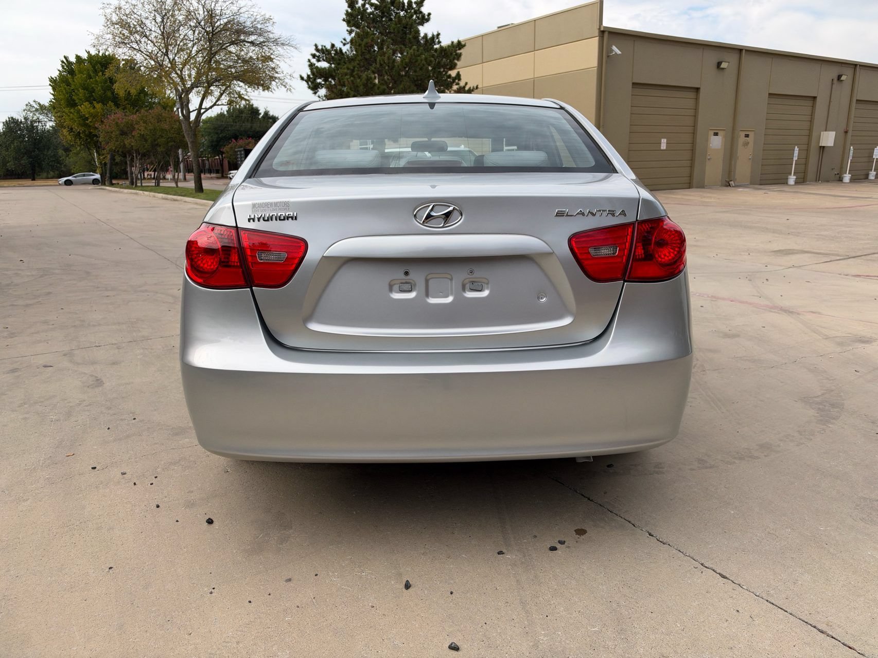 Used 2009 Hyundai Elantra GLS FWD image 3