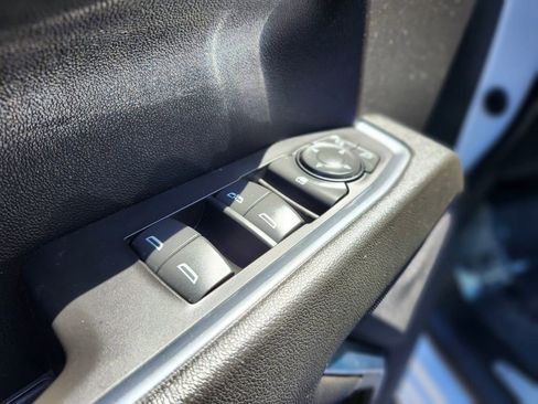 Used 2023 Chevrolet Silverado 1500 LT AWD/4WD image 15