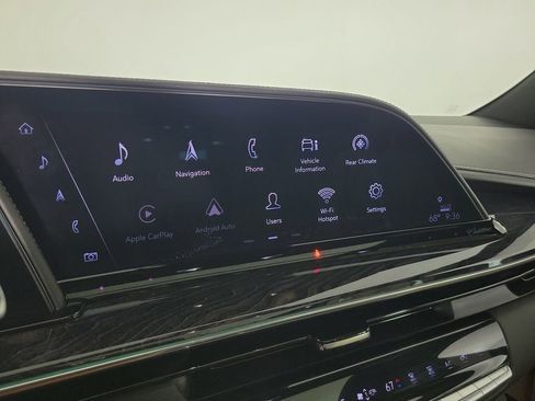 Used 2021 Cadillac Escalade Premium Luxury w/ Performance Package RWD image 27