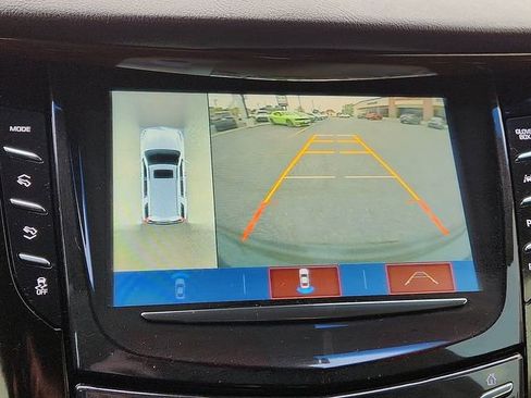 Used 2019 Cadillac Escalade Premium Luxury w/ Escalade Sport Edition image 17