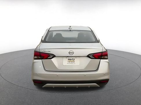 Used 2025 Nissan Versa SV FWD image 12