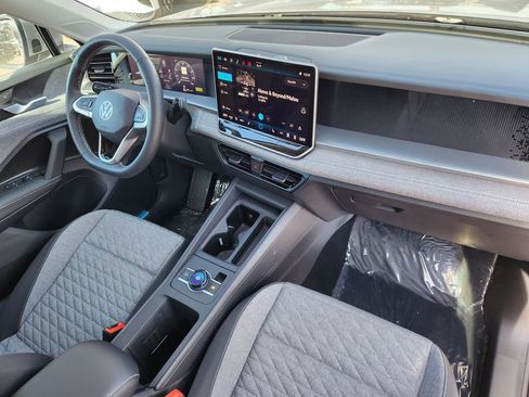 New 2026 Volkswagen Tiguan S image 14