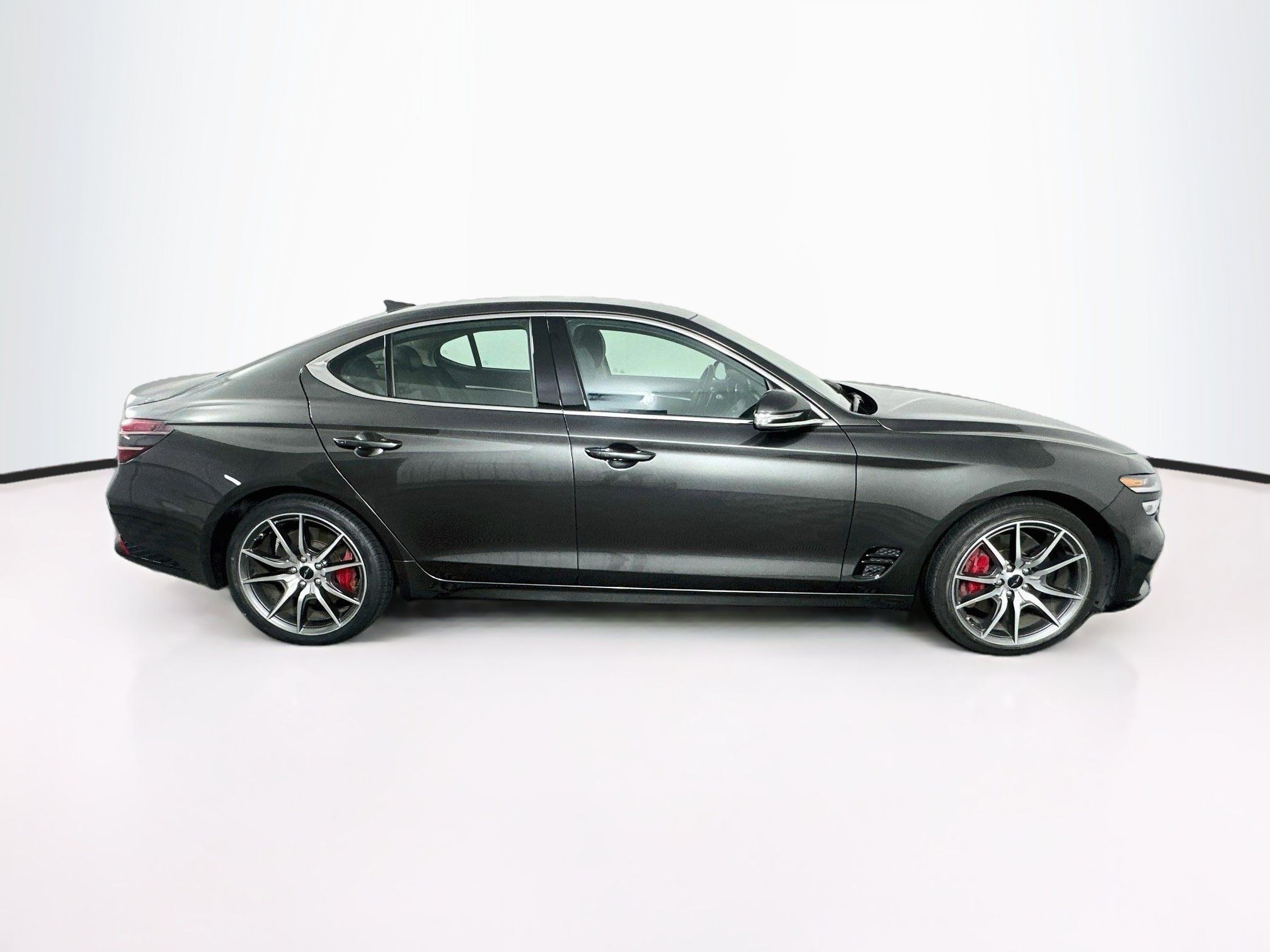 Used 2025 Genesis G70 2.5T RWD image 10