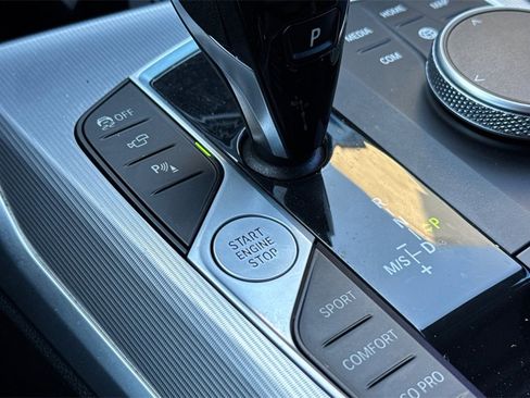 Used 2022 BMW M340i xDrive w/ Premium Package image 22