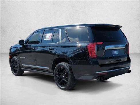 Used 2022 GMC Yukon Denali AWD/4WD image 5