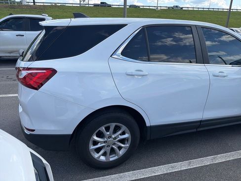 Used 2021 Chevrolet Equinox LT FWD image 9