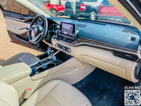 Used 2021 Nissan Altima 2.5 SL image 32