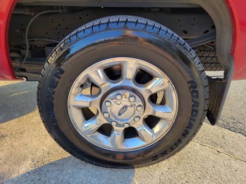 Used 2016 Ford F250 Lariat w/ Lariat Ultimate Package AWD/4WD image 17