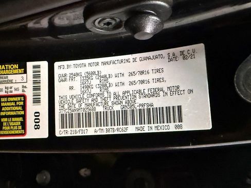 Used 2021 Toyota Tacoma TRD Off-Road w/ Technology Package image 56