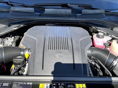 New 2026 Land Rover Range Rover SE image 11