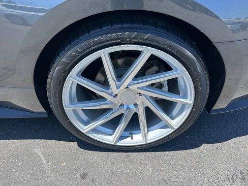 Used 2017 Ford Mustang Premium RWD image 7